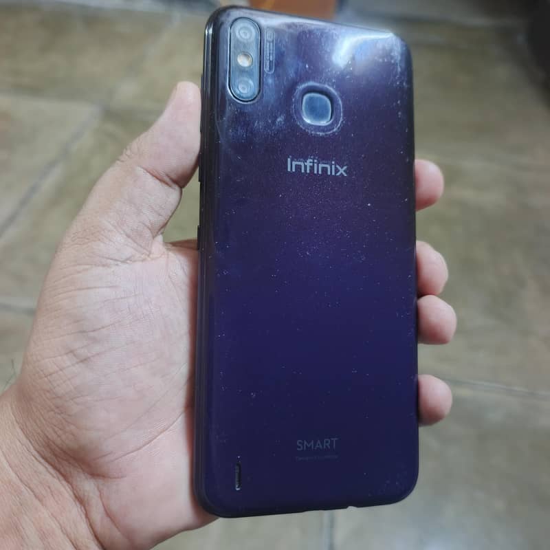 Infinix Smart 4c 3