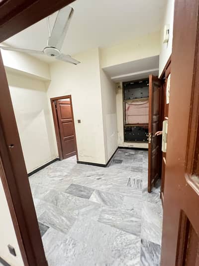 1 Bed flat available for rent