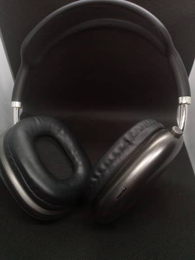 New box pack Headphones