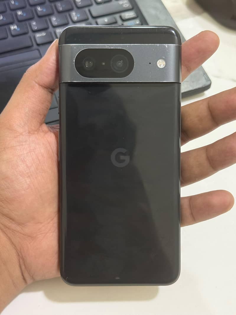 Google Pixel 8 1