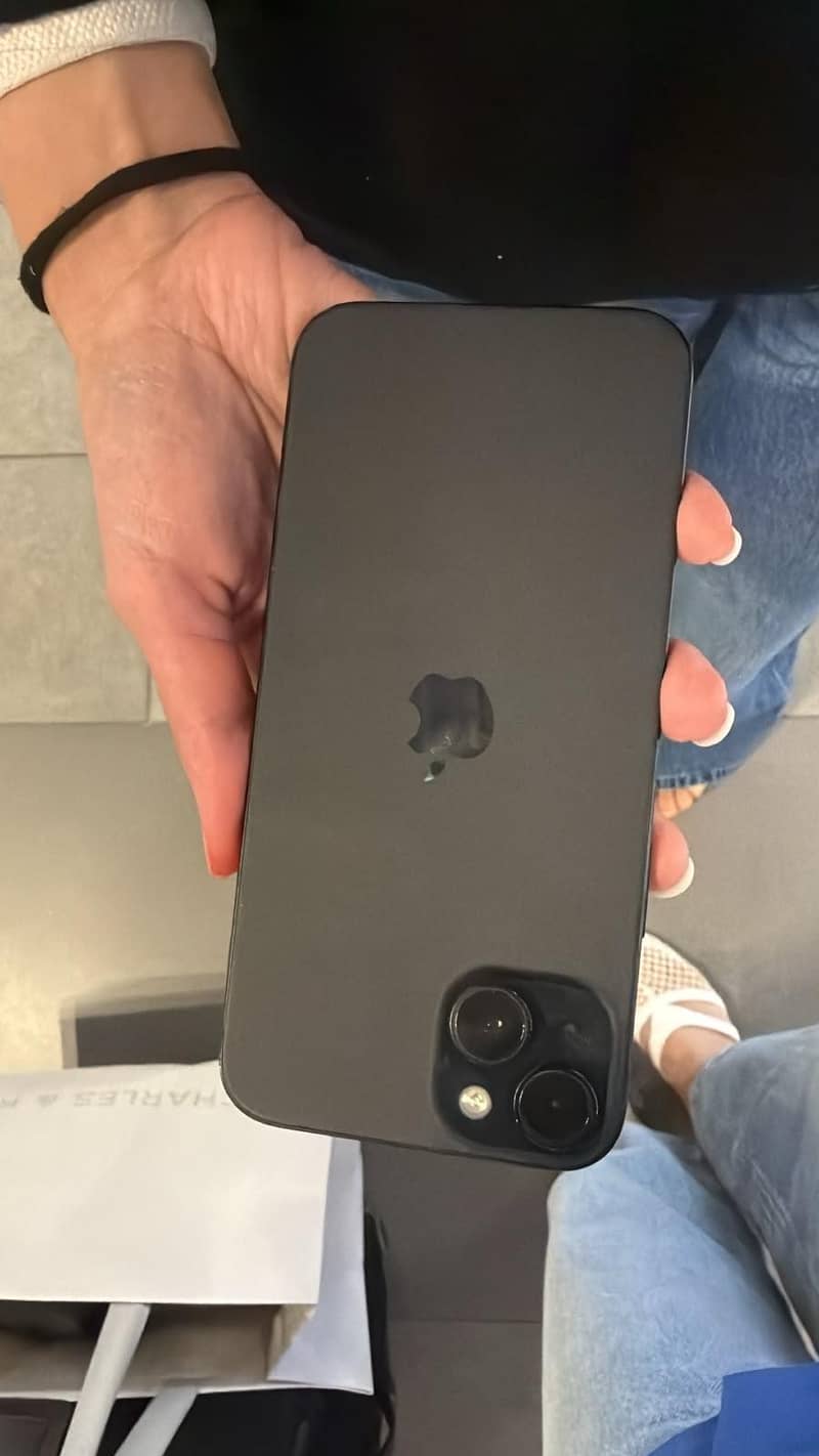 Apple iPhone 15 plus 256gb 2