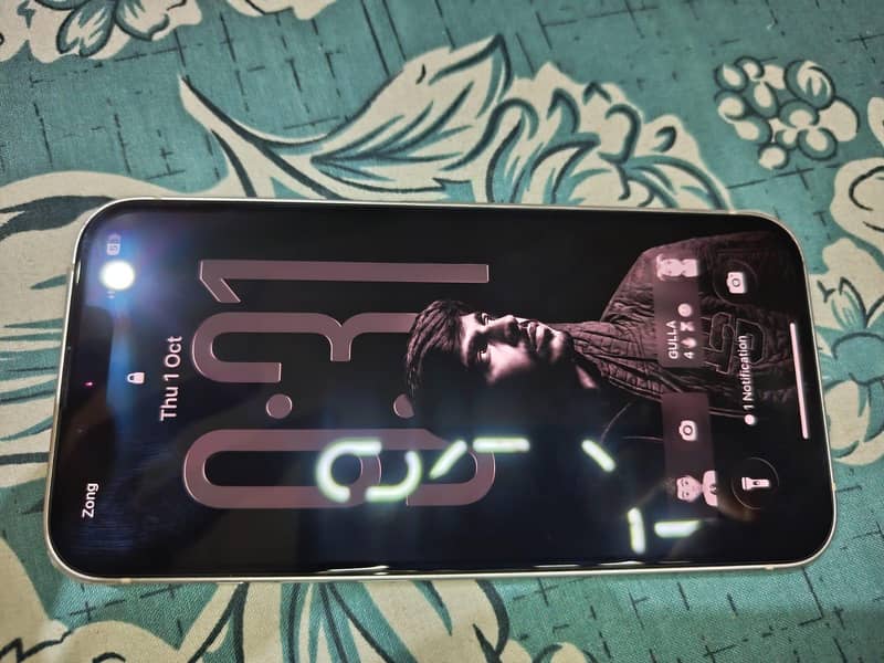 Apple iPhone 13 1