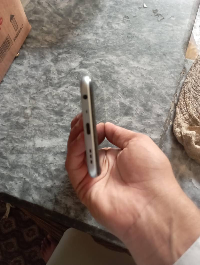 OPPO A54 1