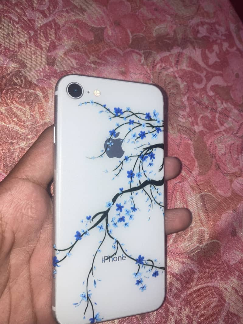 Apple iPhone 8 0