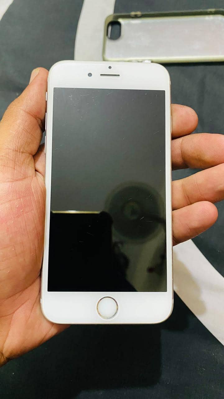 Apple iPhone 6S 6