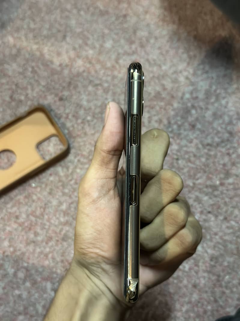 Apple iPhone 11pro 2
