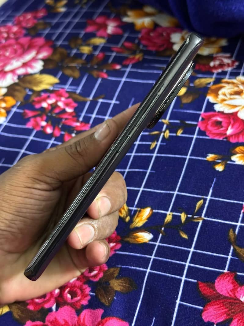 Xiaomi Redmi Note 14 Pro 2