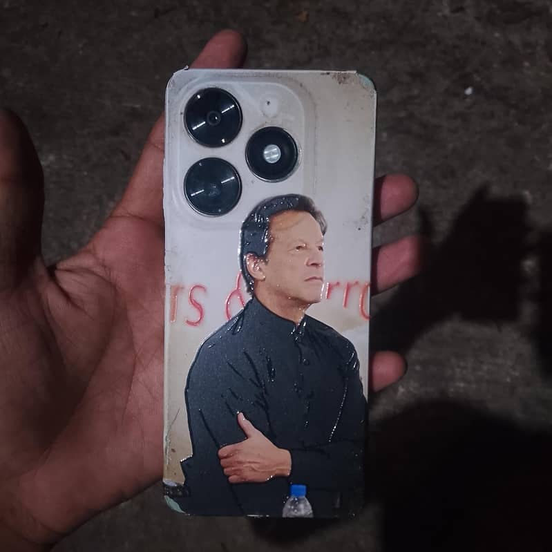 Tecno Spark 20C 3
