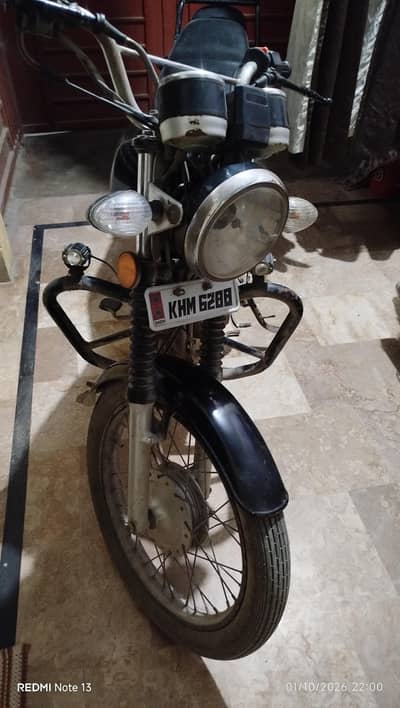 Suzuki GS 150 2014 Model