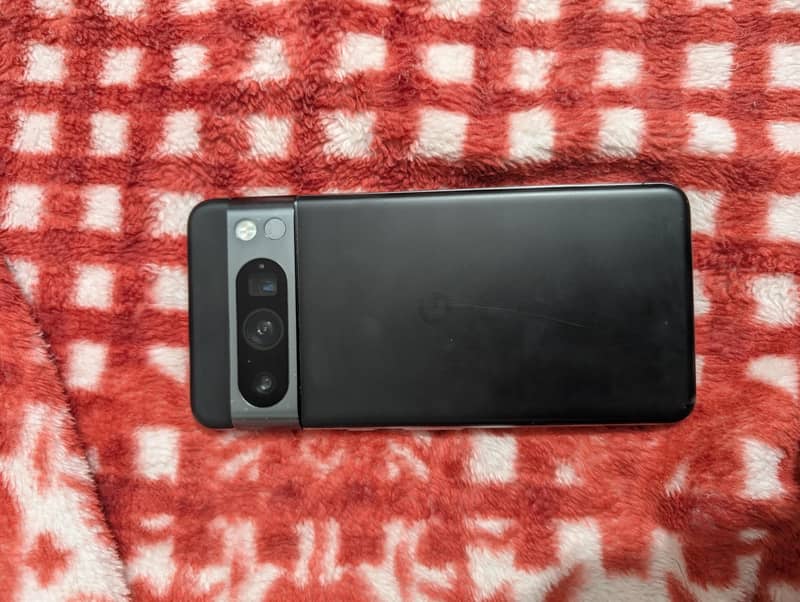 Google Pixel 8 Pro 1