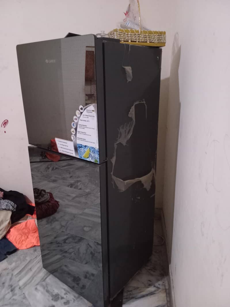 refrigerator 1