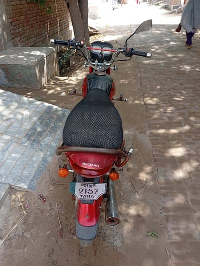 Suzuki 110 Raider model