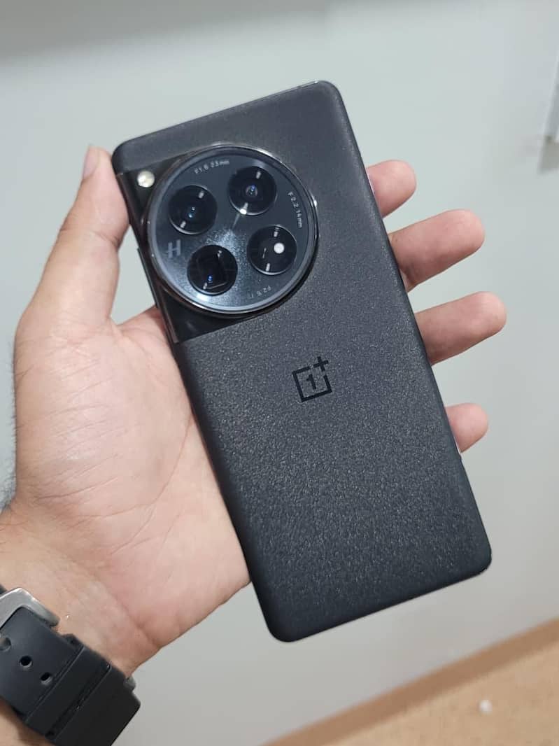 One Plus 12 1