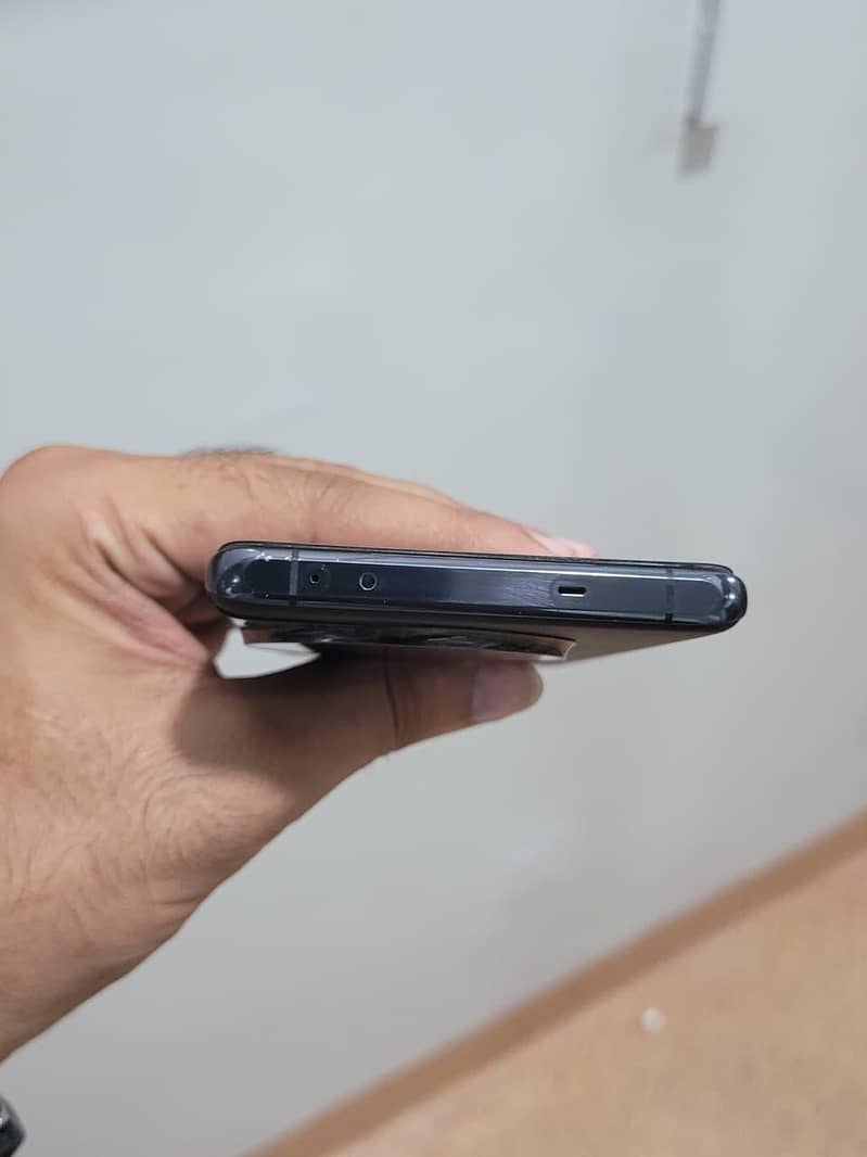 One Plus 12 4