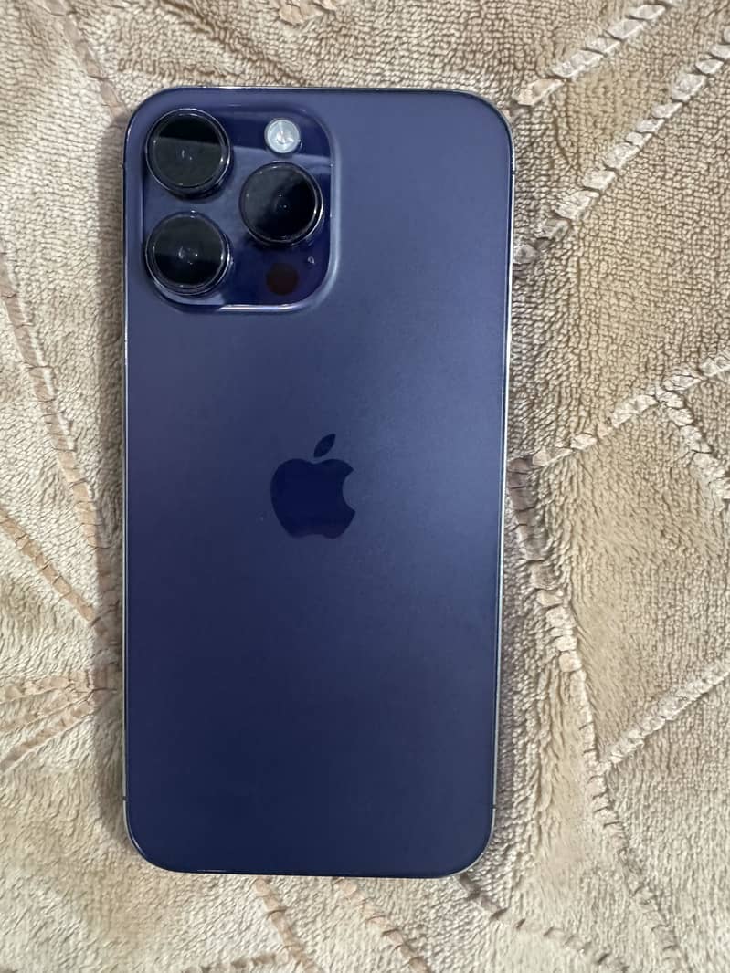 Apple iPhone 14 Pro Max 3