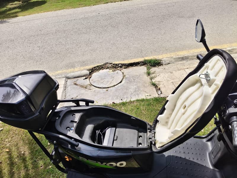 revoo c32 pro 6
