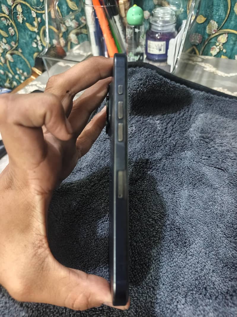 Apple iPhone 15 Pro Max 7