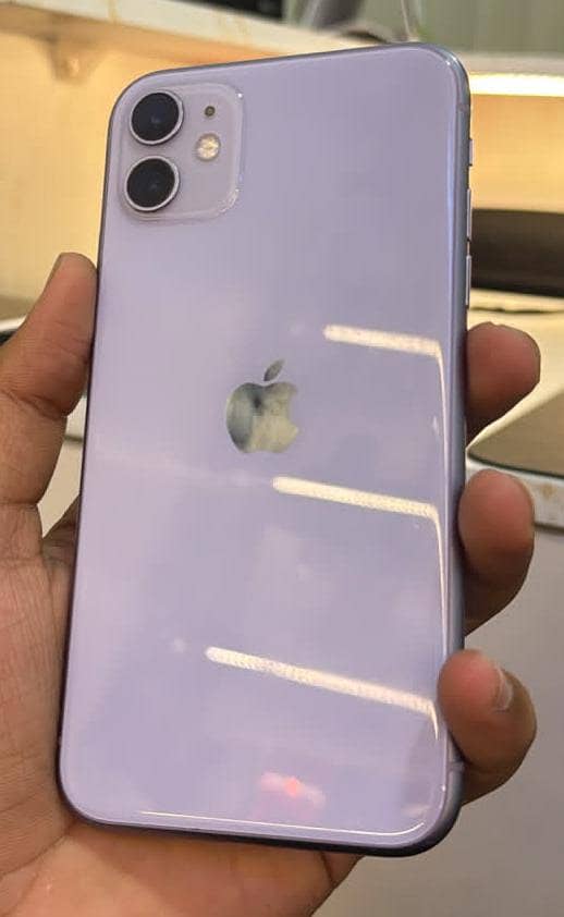 Apple iPhone 11 0