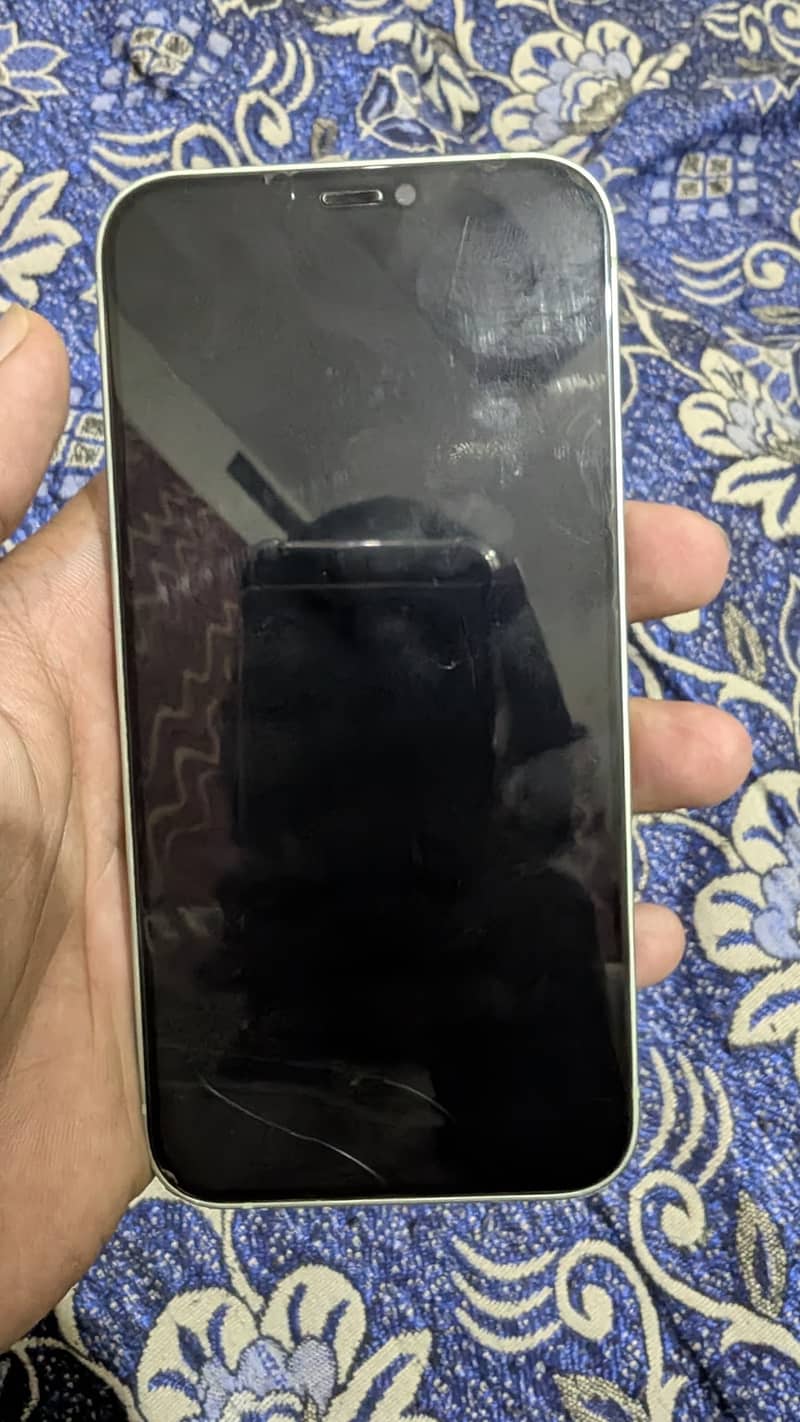 Apple iPhone 12 2
