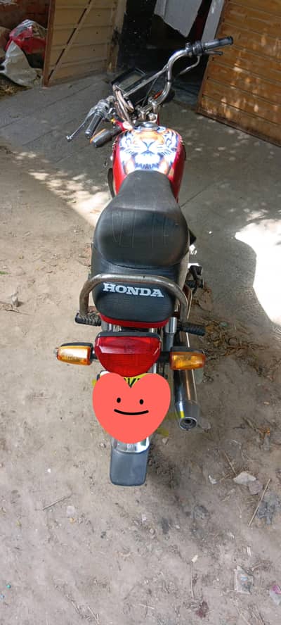 Honda 70 cd. 14/15madel very good good engine condition