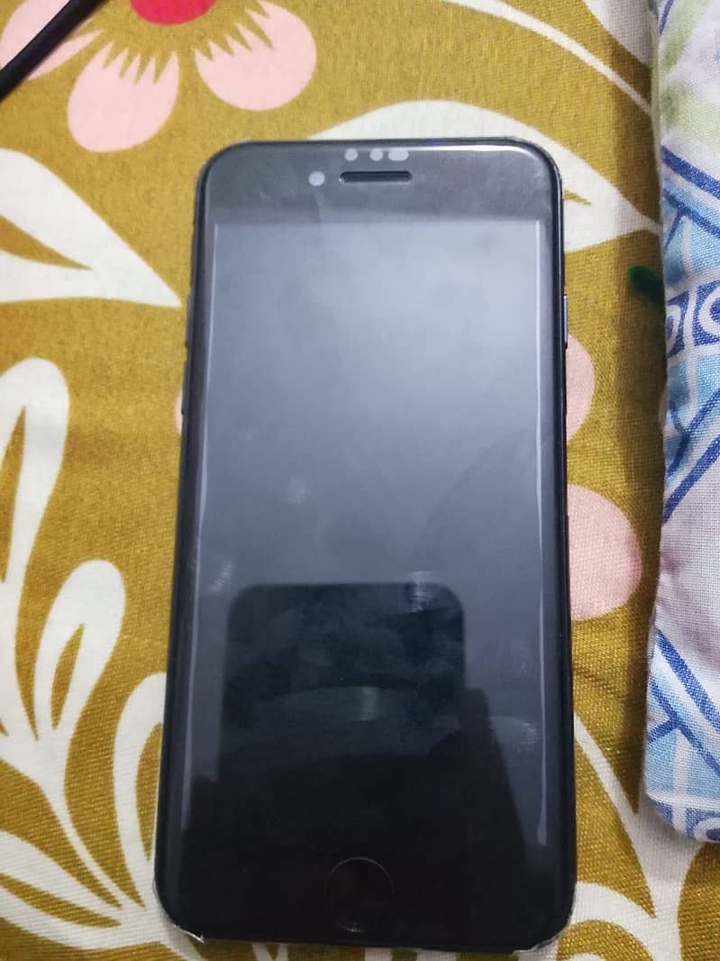 Apple iPhone SE3 1