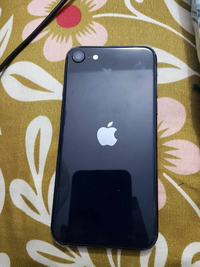 Apple iPhone SE3 2