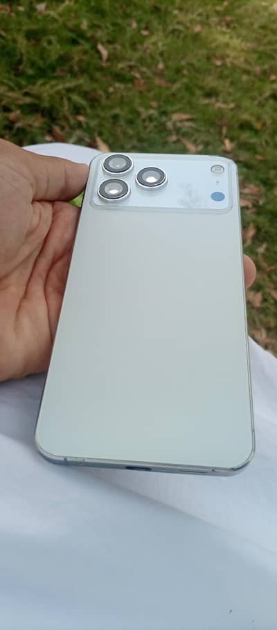iNew Android I17 pro max 12+8/512 gb