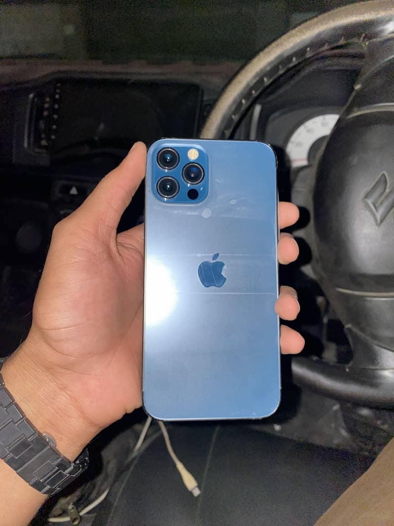 Apple iPhone 12 Pro 0