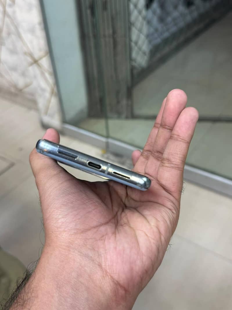 Google Pixel 8 Pro 3