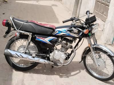 selling my Honda CG125