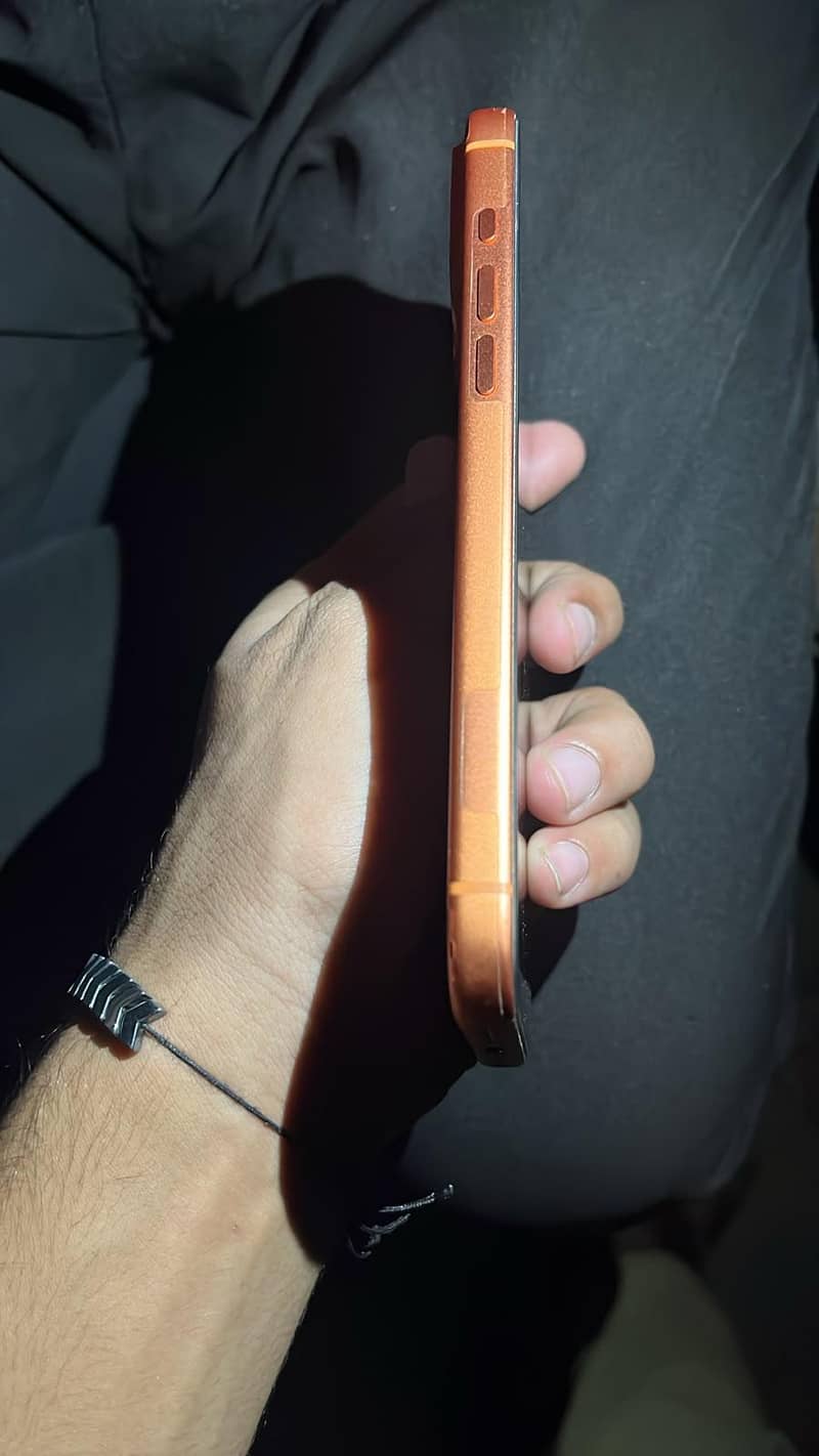 Apple iPhone 17 Pro Max 1