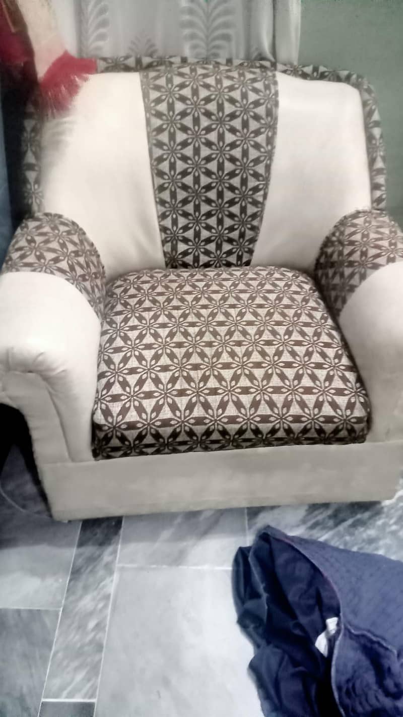 Sofa set 5 seater 1