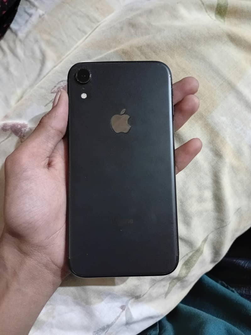Apple iPhone XR 0