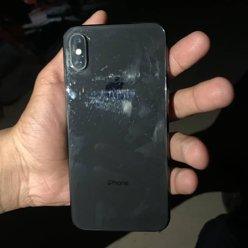 Apple iPhone X 3