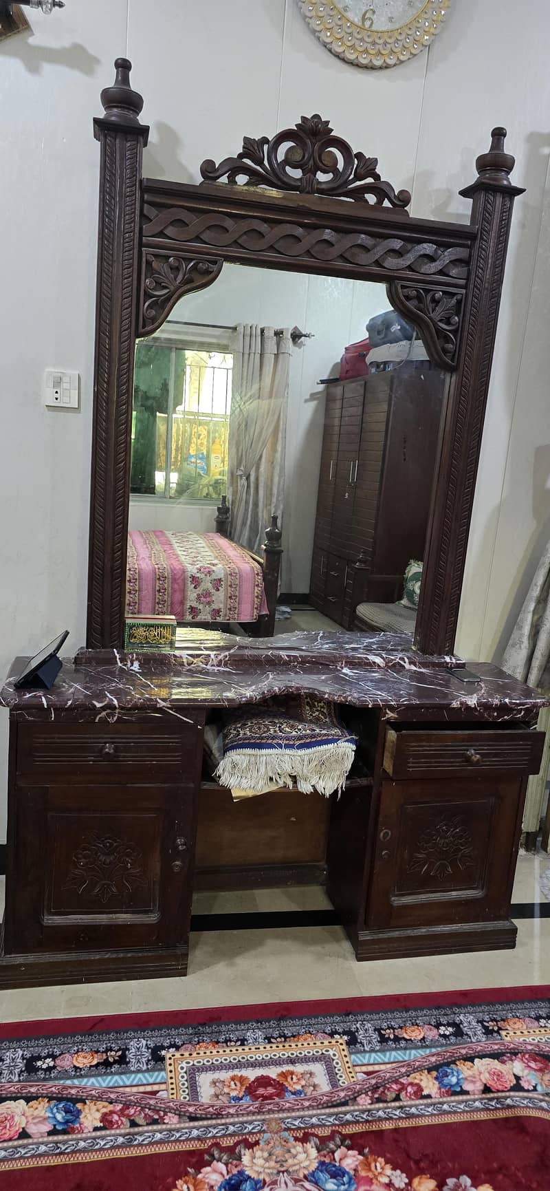 king size bed with sofa 2 side table and dressing table 1