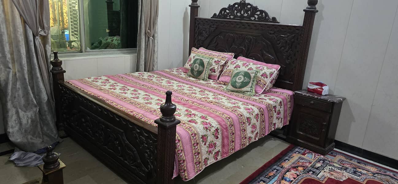 king size bed with sofa 2 side table and dressing table 5