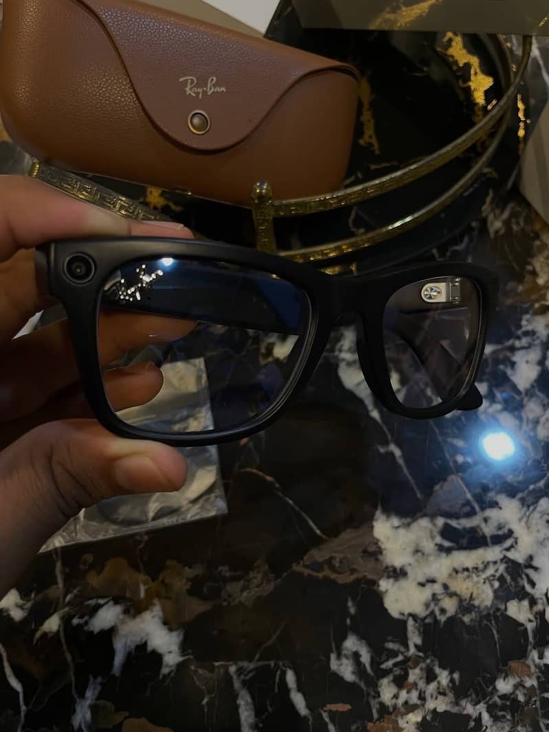 Glasses 0