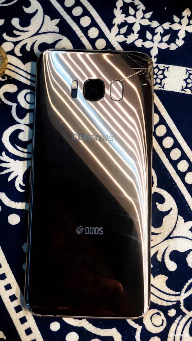 Samsung Mobile S8 1