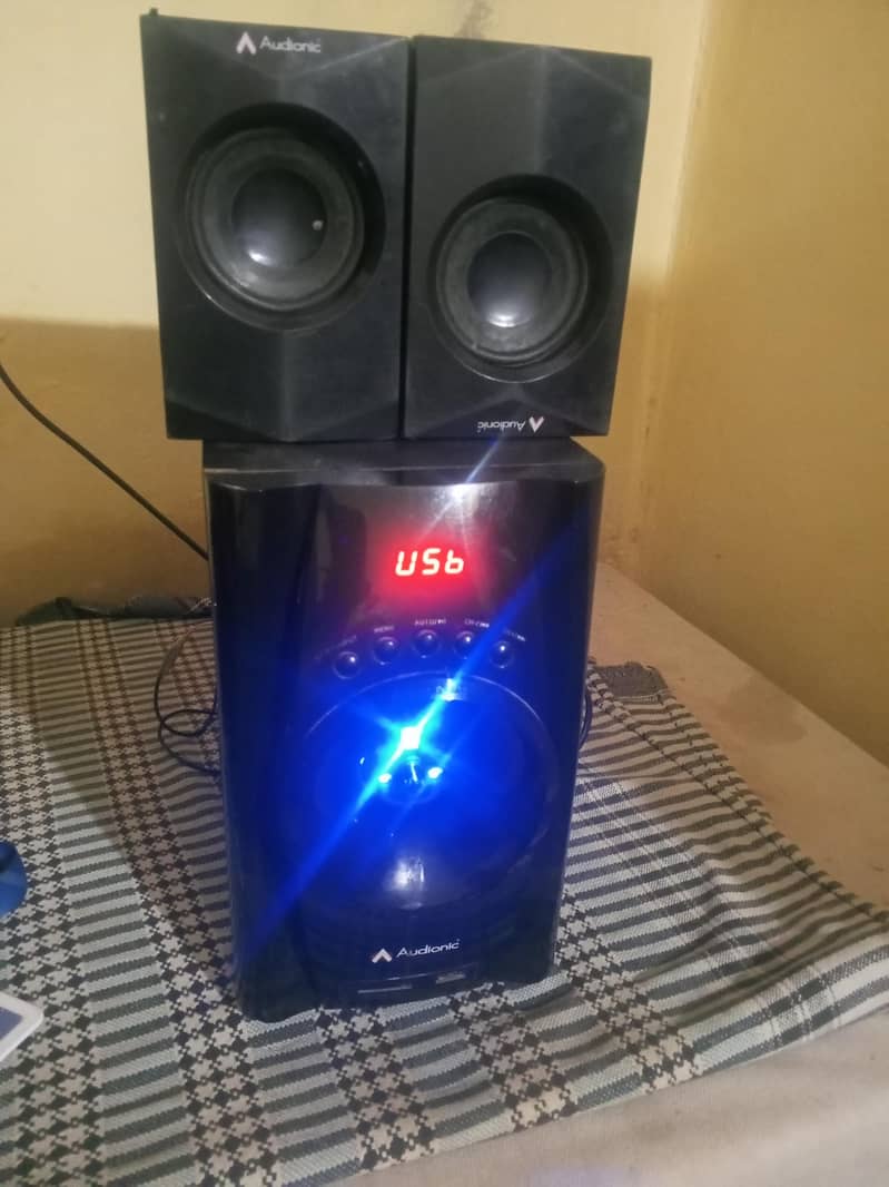 Mega 40 4
