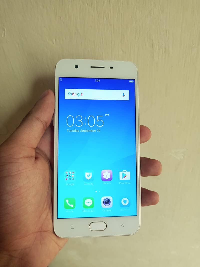 OPPO A57 0