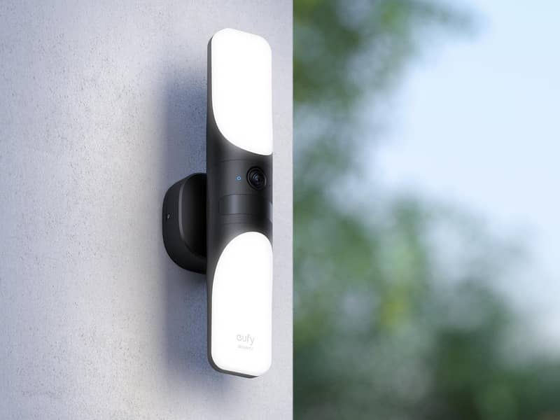Eufy S100 Wall Light Camera 0