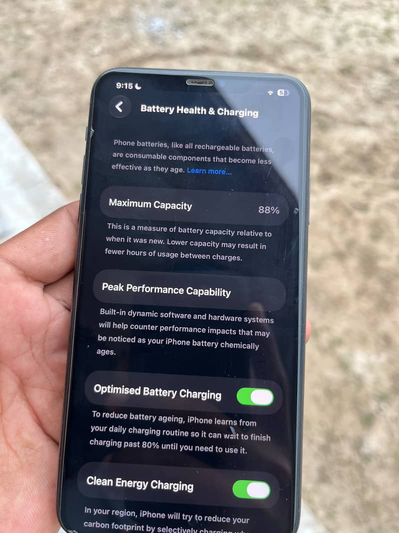 Apple iPhone 11 Pro Max 0