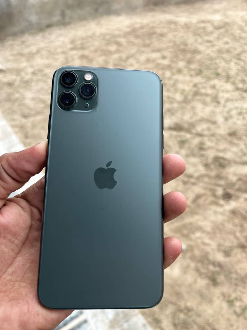 Apple iPhone 11 Pro Max 3