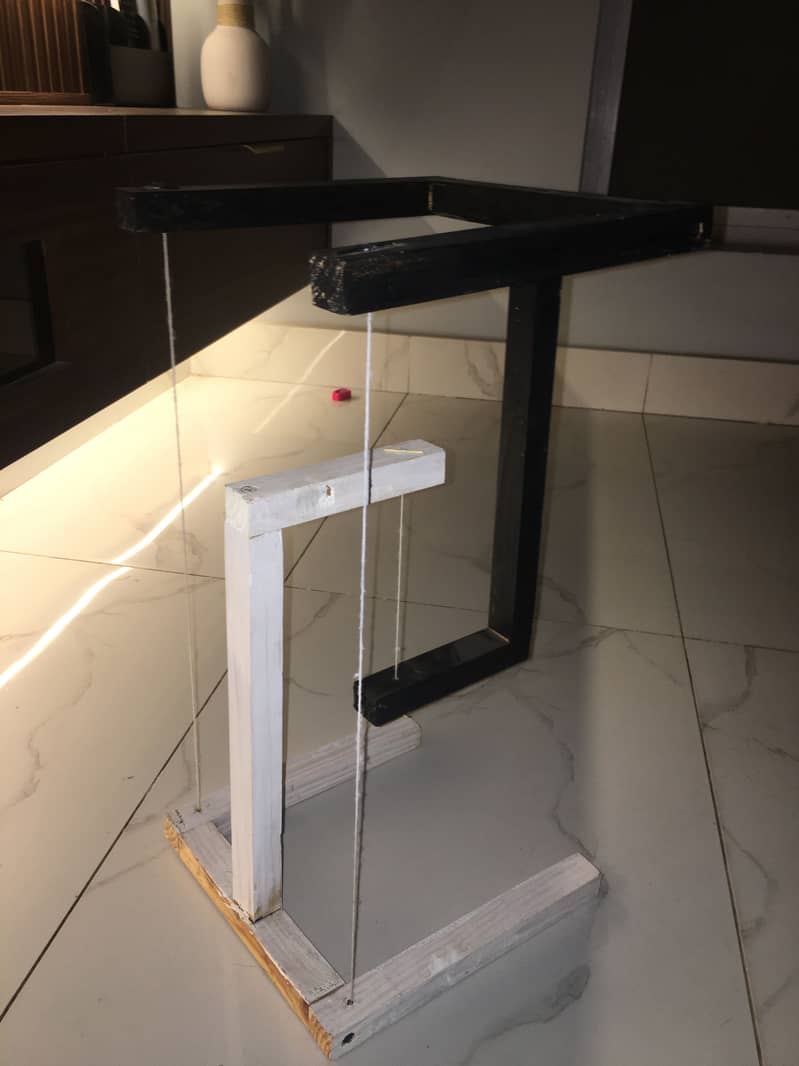 Anti-gravity tensegrity structure 1