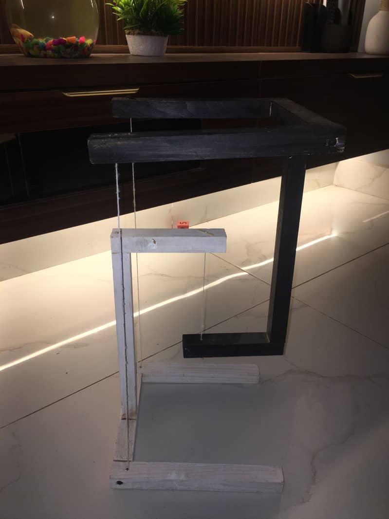 Anti-gravity tensegrity structure 2