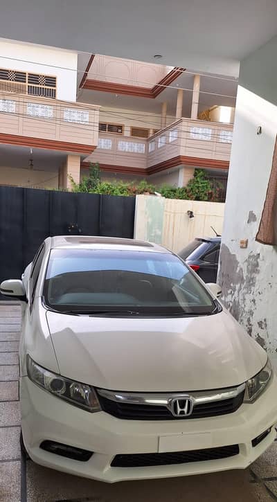 Honda Civic 2014 full options UG