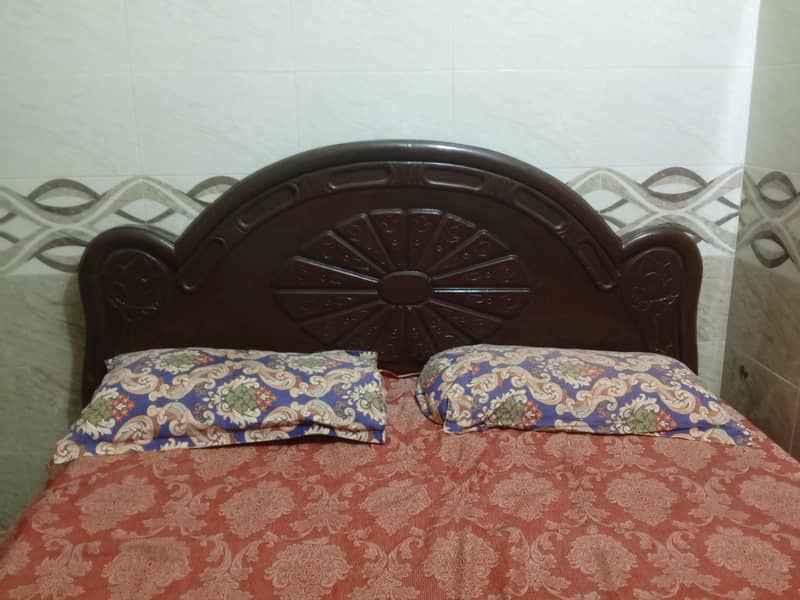 Double Bed 0