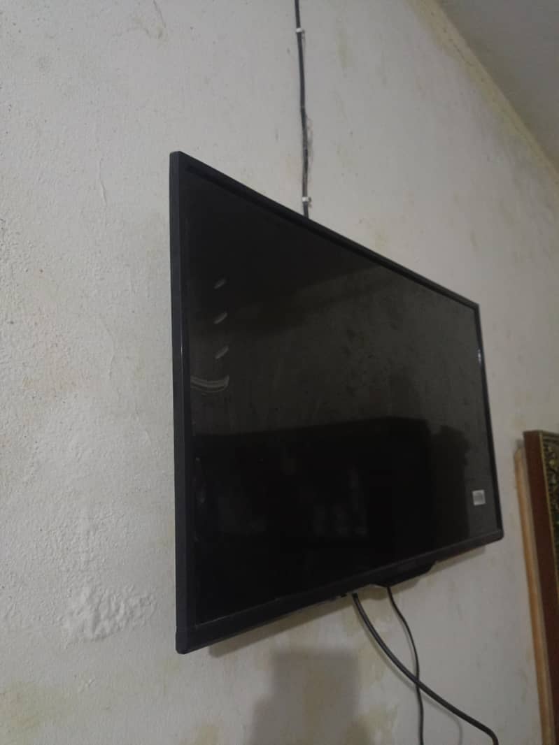 led 32 3