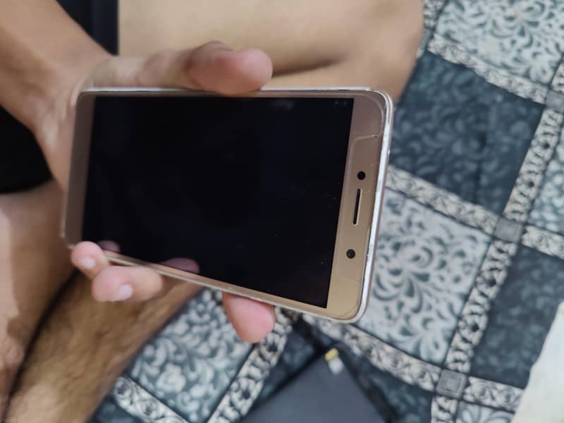 Honor 6X 4
