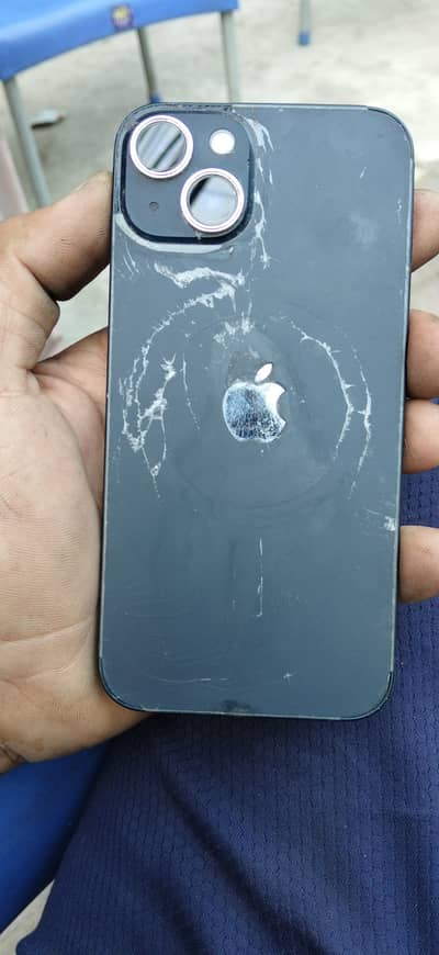 Apple iPhone 13